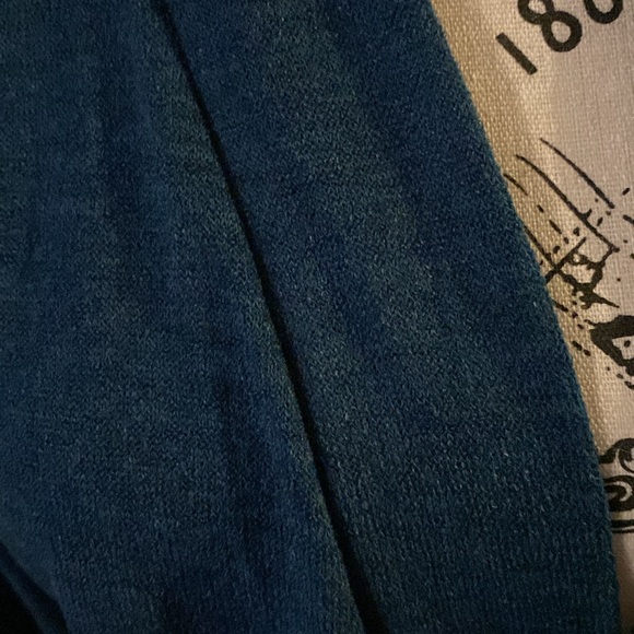 Duster - Picture 2 of 6